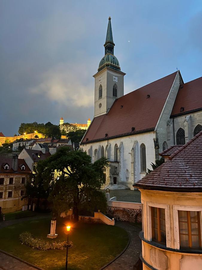 Apartamento Csaky Palace Bratislava 1 Exterior foto